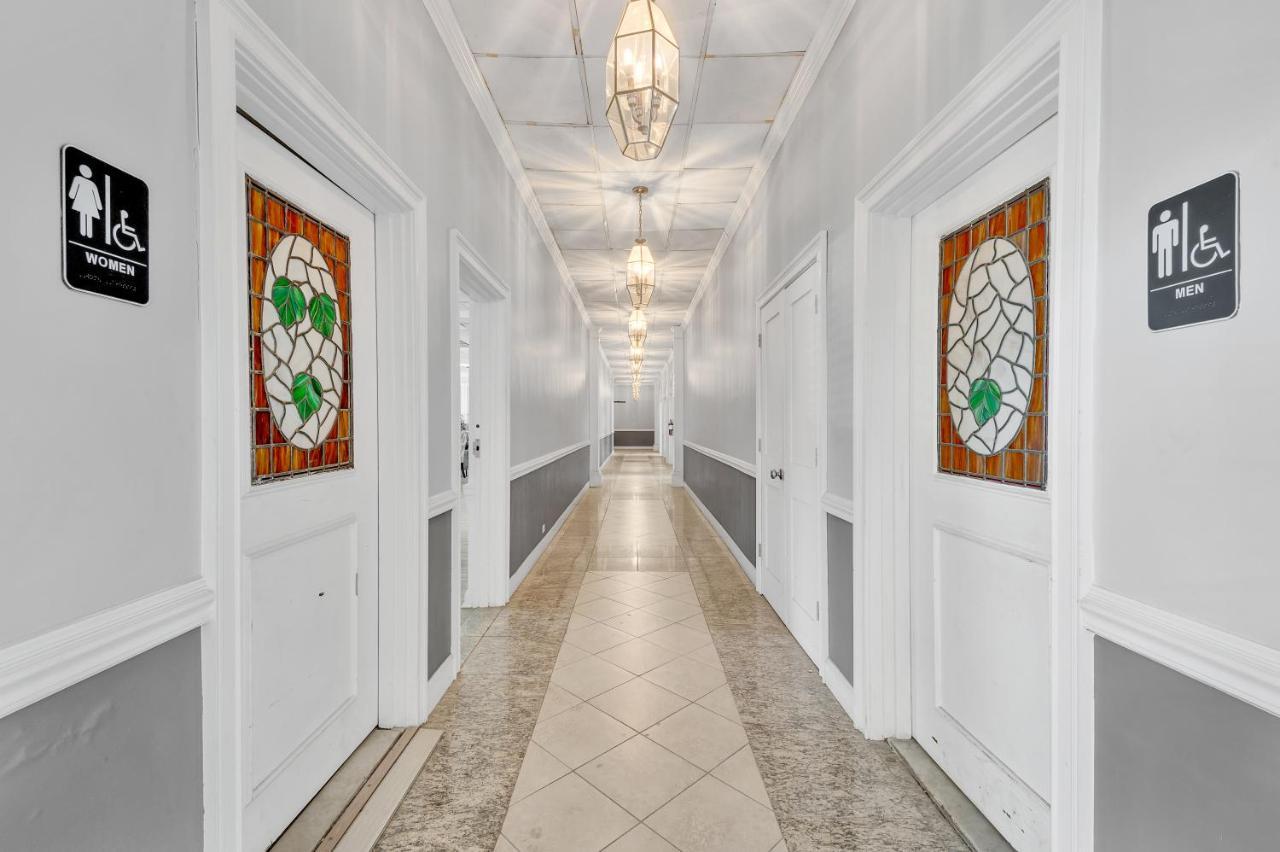 Residences At Windsor Шарлът Екстериор снимка